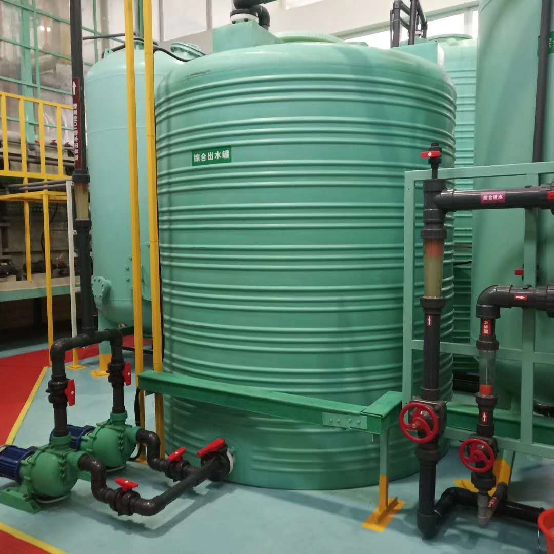 優(yōu)質(zhì)PE水箱水桶